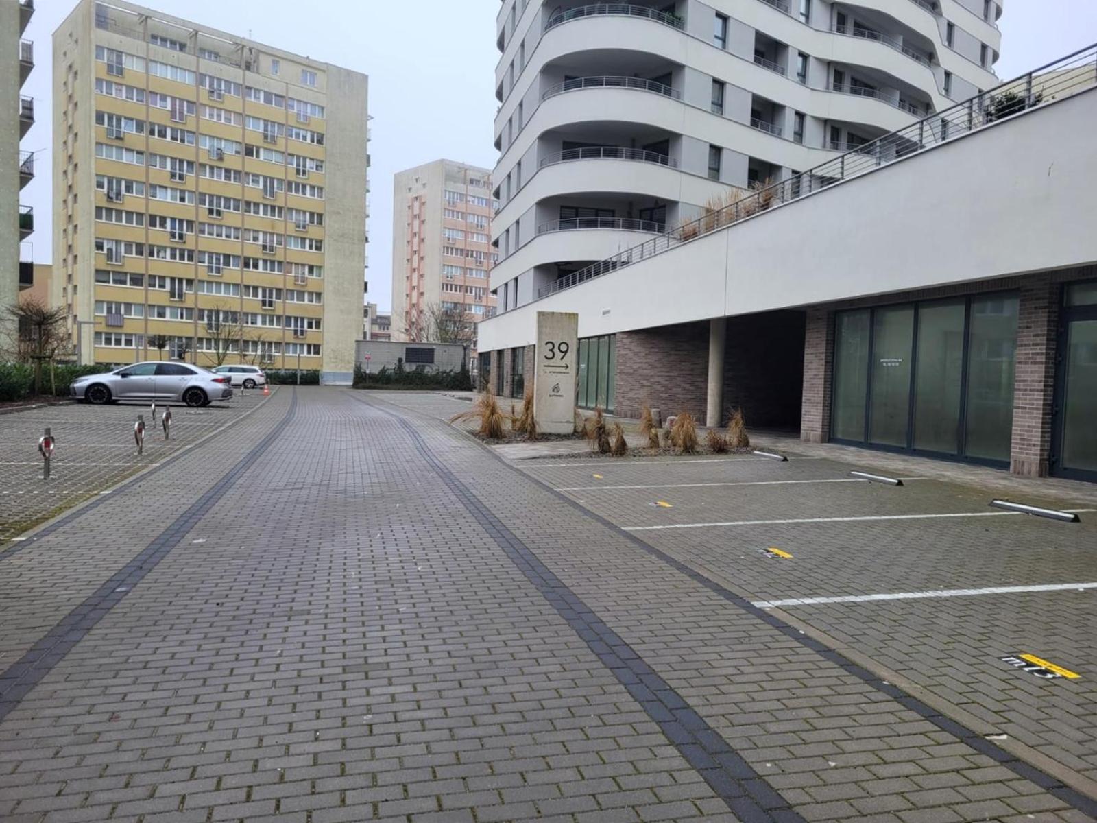 Sun Towers - Apartamenty Bryza - Apartamenty Z Parkingiem Svinoústí Exteriér fotografie